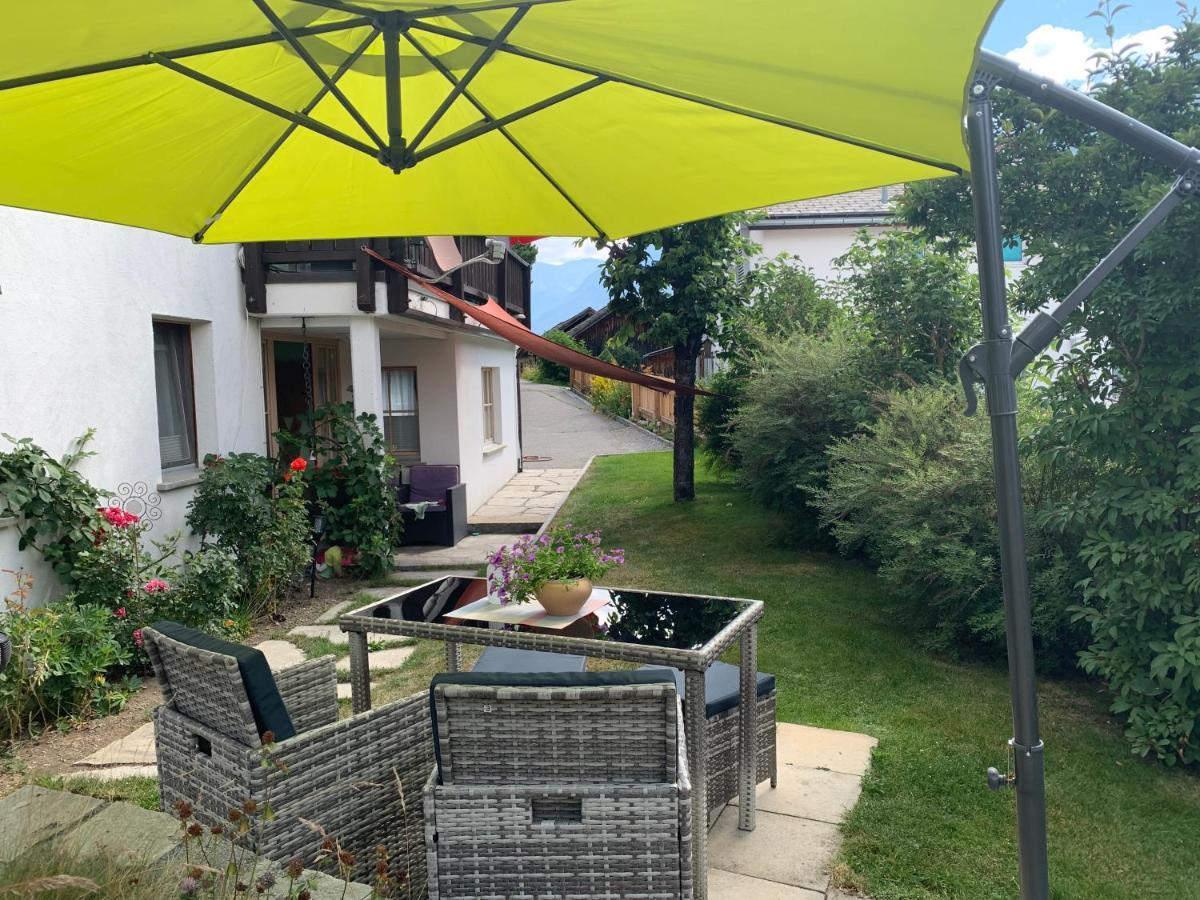Chasa Bazzi Apartment Скуол Екстериор снимка