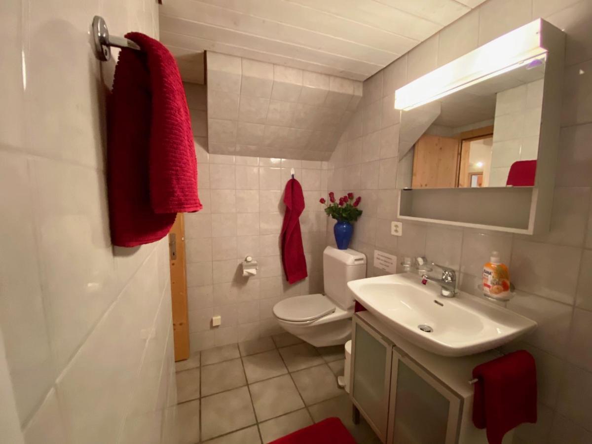 Chasa Bazzi Apartment Скуол Екстериор снимка